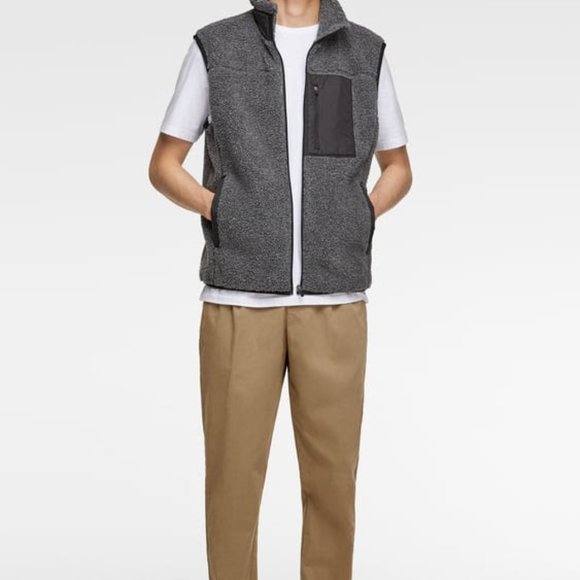 Zara Vest Fleece - Picture 1 of 3